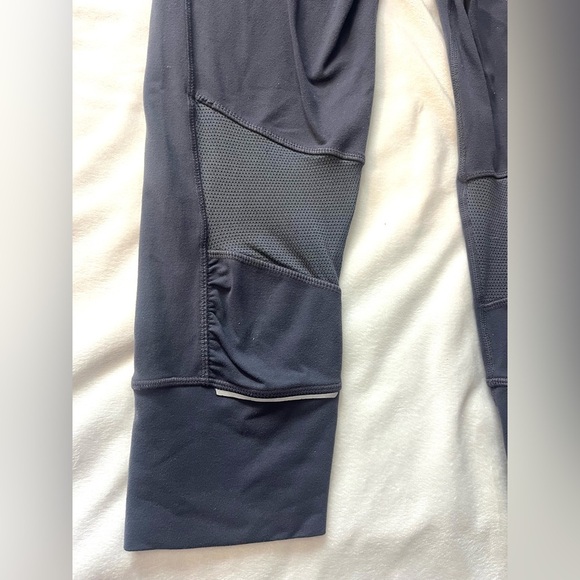 Athleta Gray and Orange Women’s Athletic Workout Exercise Capri Leggings Size XS - Picture 11 of 14